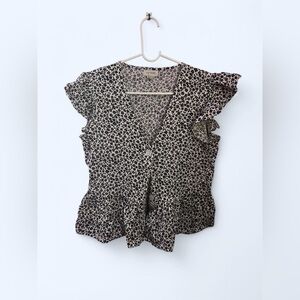 Women’s Passport black & white y2k floral blouse